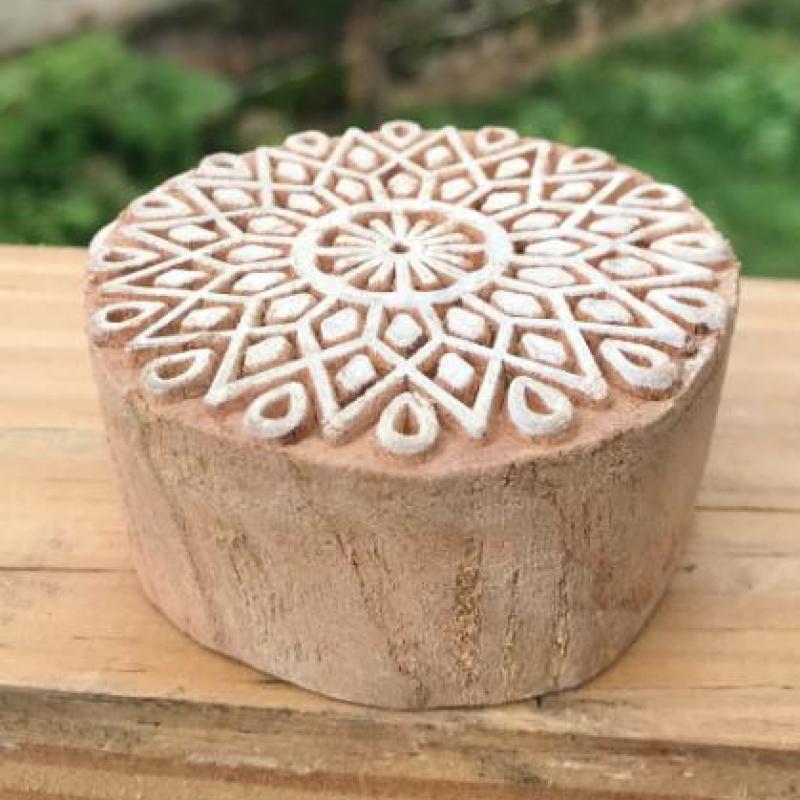 Round Mandala Wooden Block Stamp – Hand Carved Geometric Floral Printing Stamp for Fabric, Clay & Paper Crafts