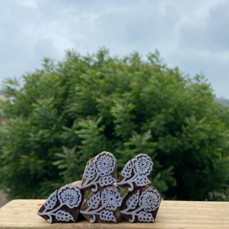 Handmade Floral Wood Block Stamp – Set of 5 Hand Made Block Paper & Fabric Print Stamp Handmade Sheesham Wooden Block Print Stamp